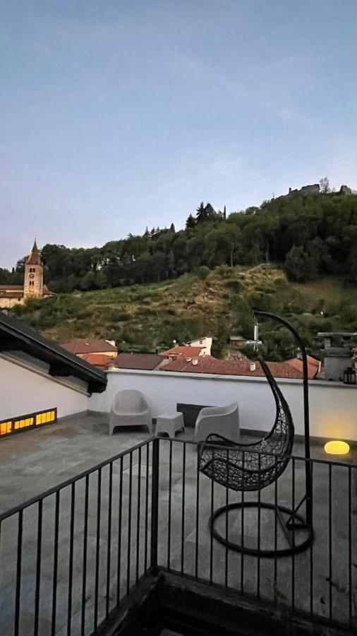 Appartamento Palazzo Dei Duchi Авиляна Екстериор снимка